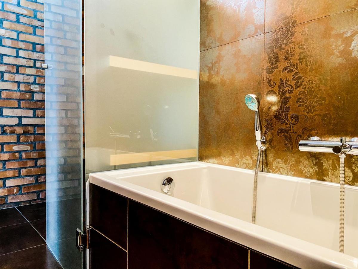 Zwierzyniecka Lofts With Patio, Cracow City Heart Old Town كراكوفيا المظهر الخارجي الصورة